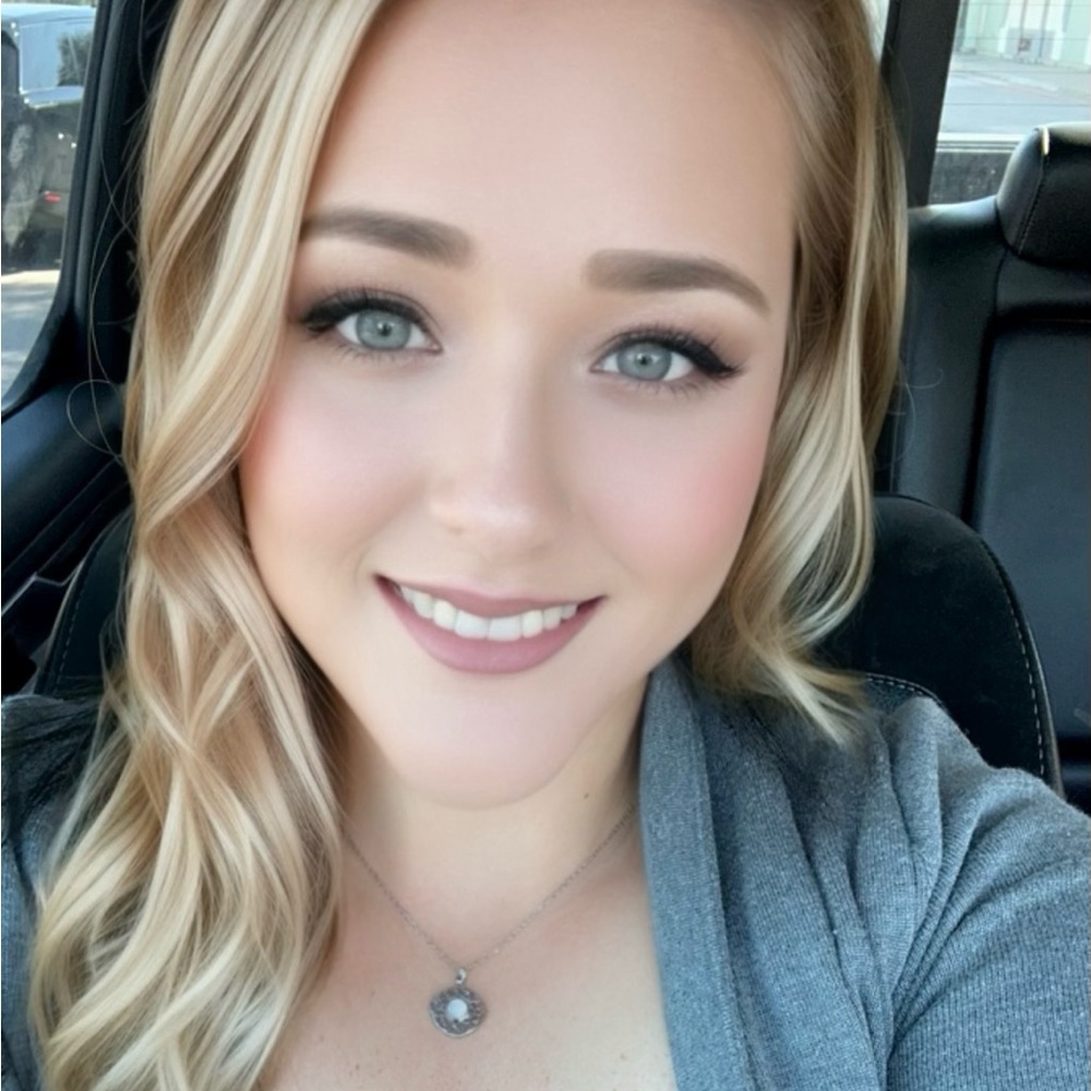 Meet your Posher, Lindsay